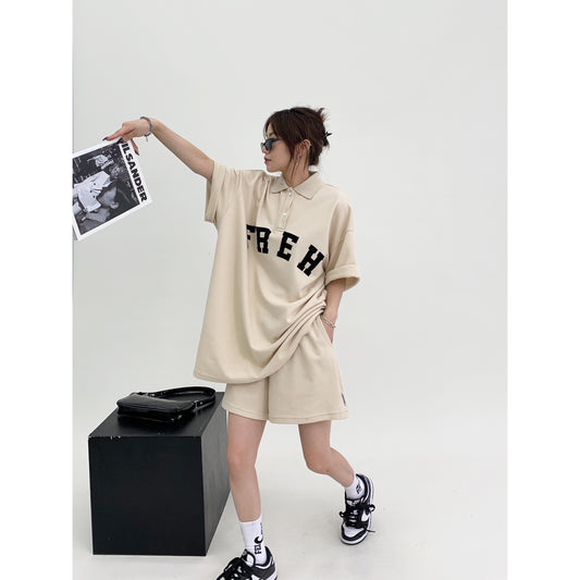 Waste wood summer American retro design sense loose casual flocking polo collar short-sleeved T-shirt shorts two-piece set for women