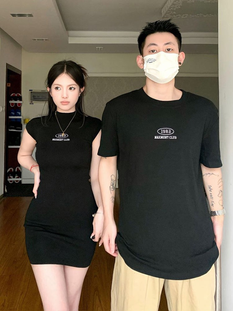 French couple outfit high-end sense suit one dress one skirt 2023 new summer short-sleeved T-shirt super fire dress
