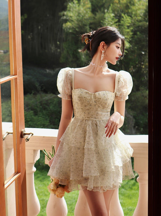 Thirteen and Little Floral Dress Female Summer Temperament Square Neck Short Puff Sleeve Princess Petit Skirt Cake Dress