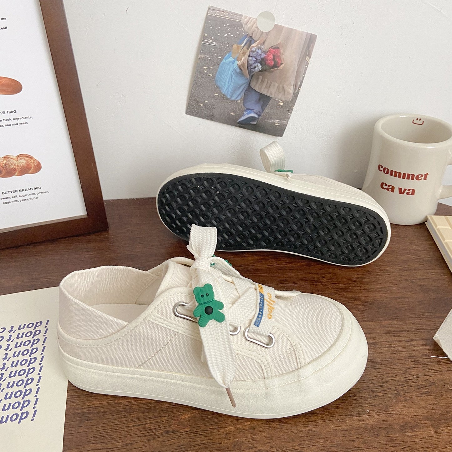 Japanese two-wear canvas shoes women's spring and summer new chic niche design thin section round toe students slip on small white shoes