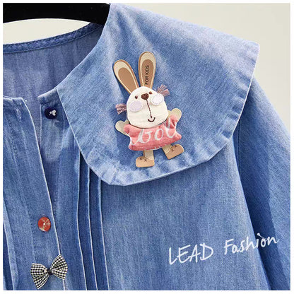 100 yuan, three pieces, take a picture, contact customer service to change the price, cartoon lapel short-sleeved denim doll shirt, small fresh shirt