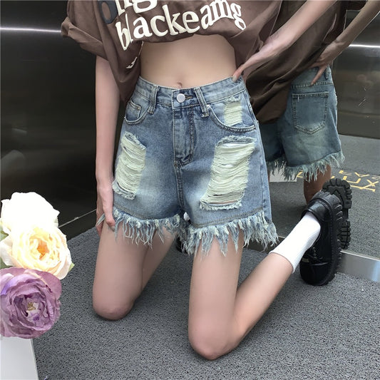 Retro distressed jeans women's design feeling niche ripped shorts shorts summer hot girls hot pants high waist pants trendy
