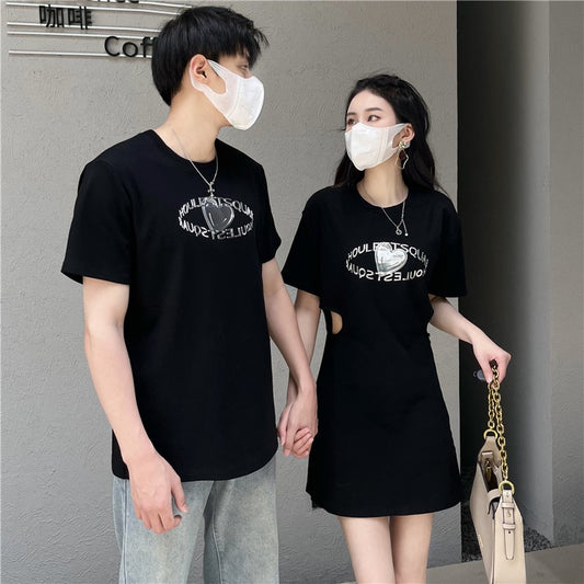 Couple outfit summer 2022 new short-sleeved T-shirt French dress niche design sense one skirt one clothes ins trend