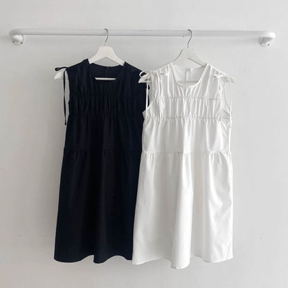 Korean chic niche retro round neck pleated bow tie small sleeveless vest dress female