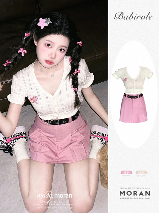 American sweet and hot girl suit age reduction short section navel knitted top skirt net red fried street two-piece suit small man