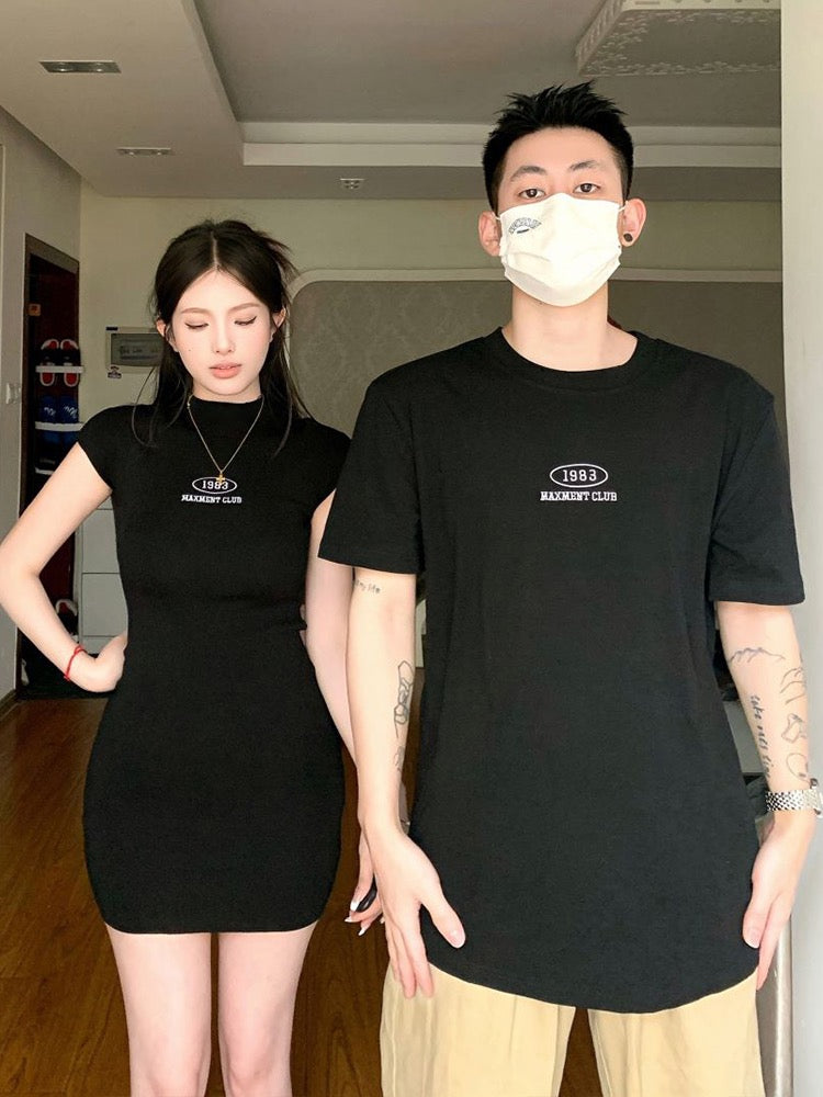 French couple outfit high-end sense suit one dress one skirt 2023 new summer short-sleeved T-shirt super fire dress
