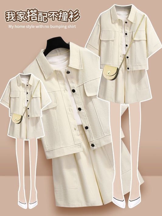 Small fragrant style denim suit female summer 2023 new small man wears a set of net red fried street shorts two pieces