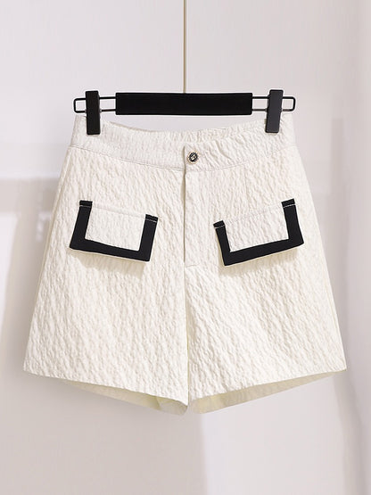 Small fragrance suit women's summer 2023 new small man wears a set of net red fashion shorts two-piece set