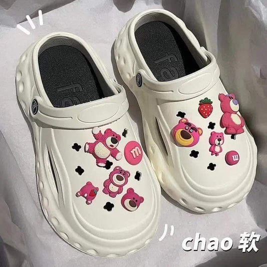 Hole shoes women's outer wear 2023 new summer thick bottom non-slip trend outer wear office heightened beach Baotou sandals