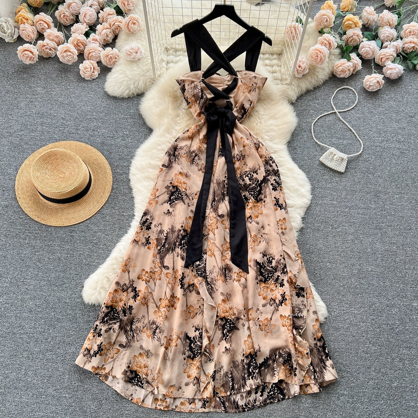 French romantic retro atmosphere floral suspender dress female hollow tie waist waist temperament super fairy holiday dress