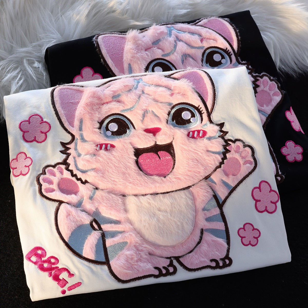 JWNEED kitten lovers to hug short-sleeved T-shirt men and women summer loose ins cute college wind clothes