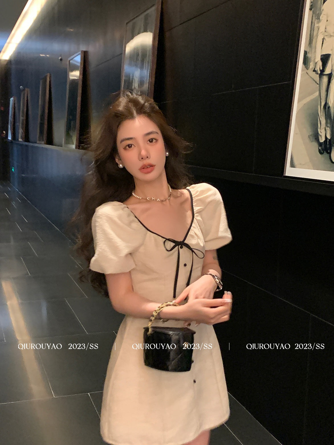 Qiu Rouyao 2023 summer new white puff sleeves small fragrant wind dress female v-neck waist small skirt