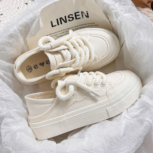 Can step on the heel half drag canvas shoes women's 2023 summer new niche original all-match small white shoes with skirt women's shoes