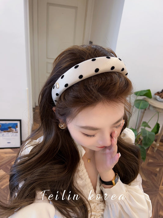 Hairpin headband women's 2023 new headband high skull top wide side French high-end sense of high-end pressure hair wash hair bundle