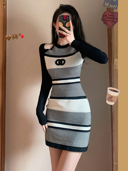 MUEL Xiaoxiangfeng Dress Early Autumn Women's 2022 New Niche Design Sense Temperament Slim Slim Skirt