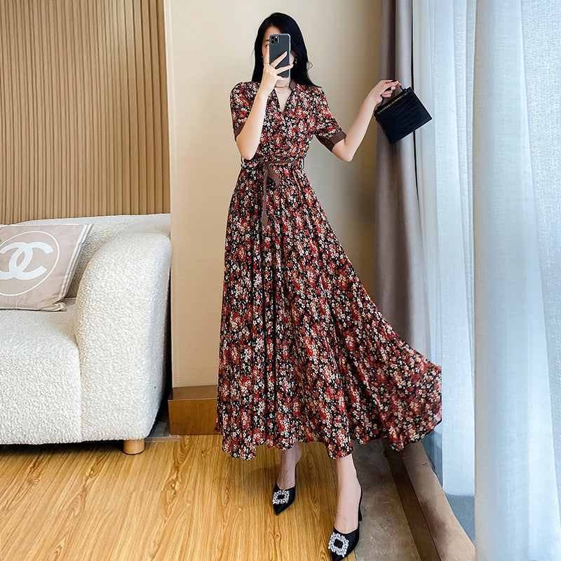 Tea break French floral dress women's summer 2023 summer new celebrity temperament waist slimming long skirt summer dress