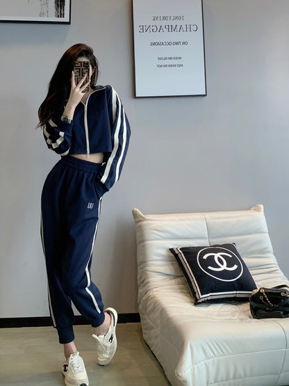 Casual suit women's autumn 2022 new style small fragrance fashion fried street small sports trousers two-piece trendy
