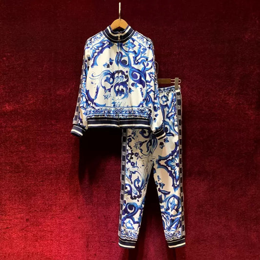 Goddess Fan fried street high-end European goods blue and white porcelain printed sweater pants fashion casual sports suit female autumn foreign style