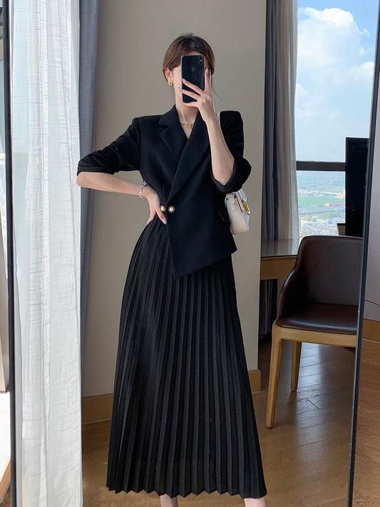Guoge customized black dress female 2023 spring new suit collar waist thin temperament fake two pleated skirts