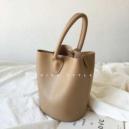 Korean ins simple retro bucket bag fashion all-match handbag shoulder Messenger bag mother bag texture female bag
