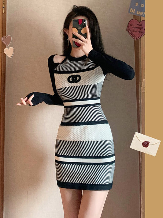 MUEL Xiaoxiangfeng Dress Early Autumn Women's 2022 New Niche Design Sense Temperament Slim Slim Skirt