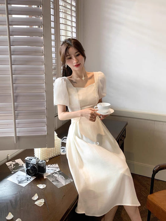 Guoguojia Design sense square neck puff sleeves waist slim dress women's summer new retro sweet long skirt 18