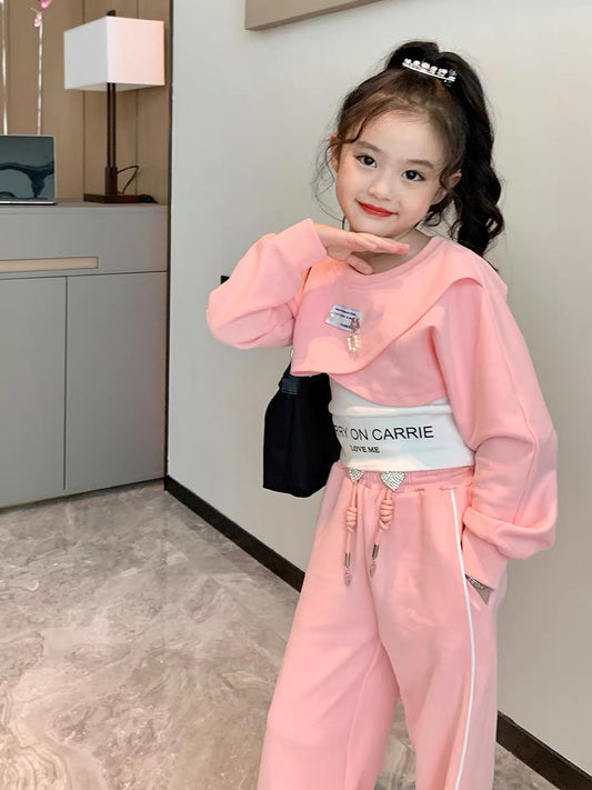 Original net red girls' clothing fashionable suit Western style autumn new big children's sweater T-shirt pants three-piece set