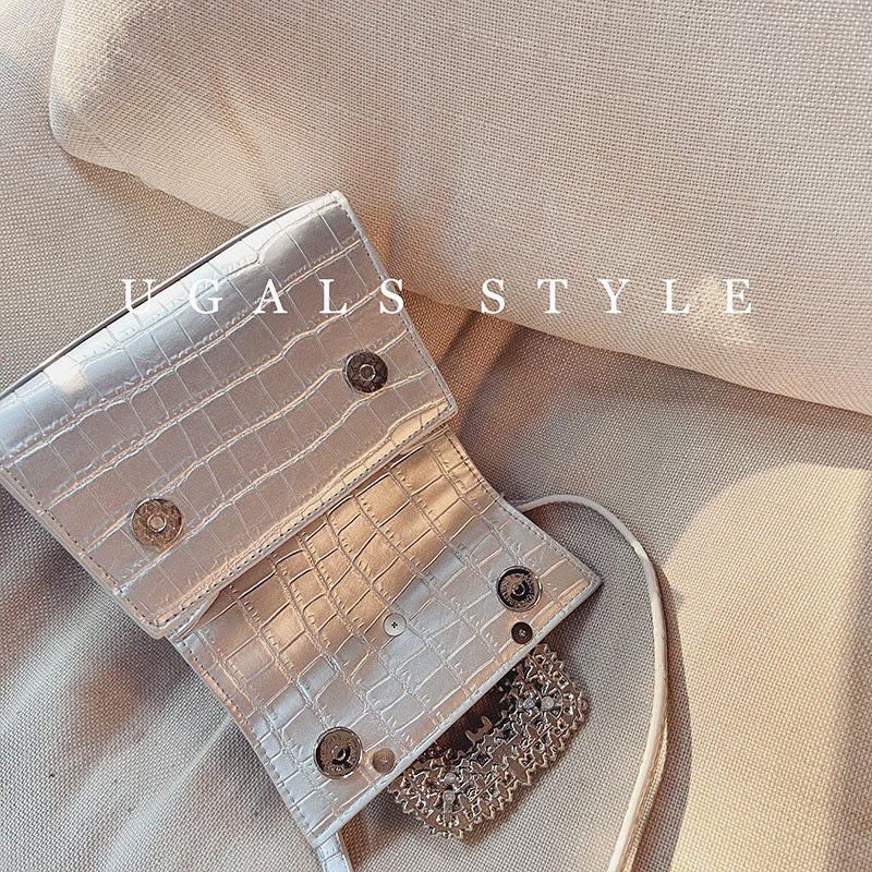 UGALS crocodile pattern French retro shiny diamond hand-set diamond flower rhinestone small square bag portable Messenger bag