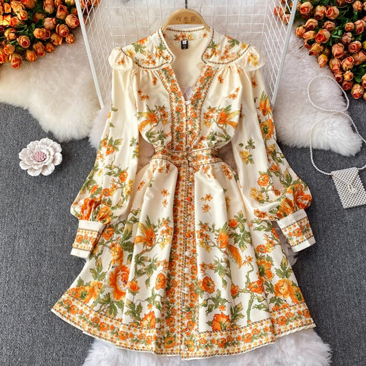 Spring and autumn new retro palace style V-neck temperament single-breasted lantern sleeve waist slimming printed A-line dress