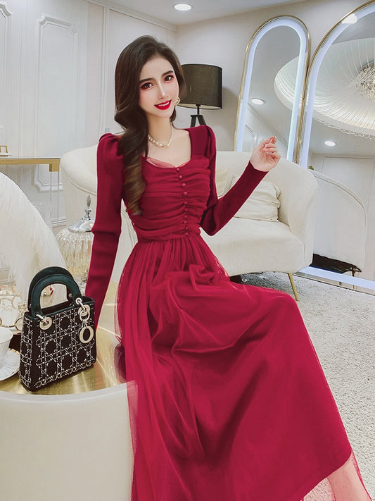 Sister Fei customized red square collar knitted dress autumn and winter 2022 new waist slim stitching mesh skirt