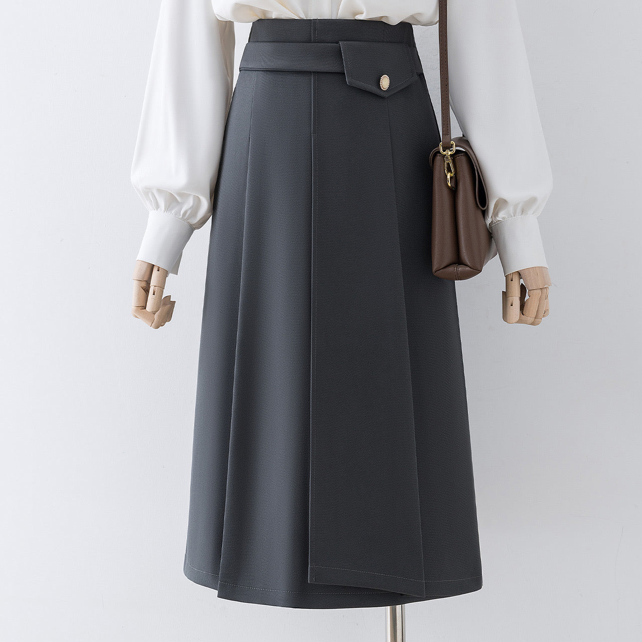 High waist skirt 2022 new pleated a-line skirt women autumn and winter mid-length small bag hip skirt spring and autumn