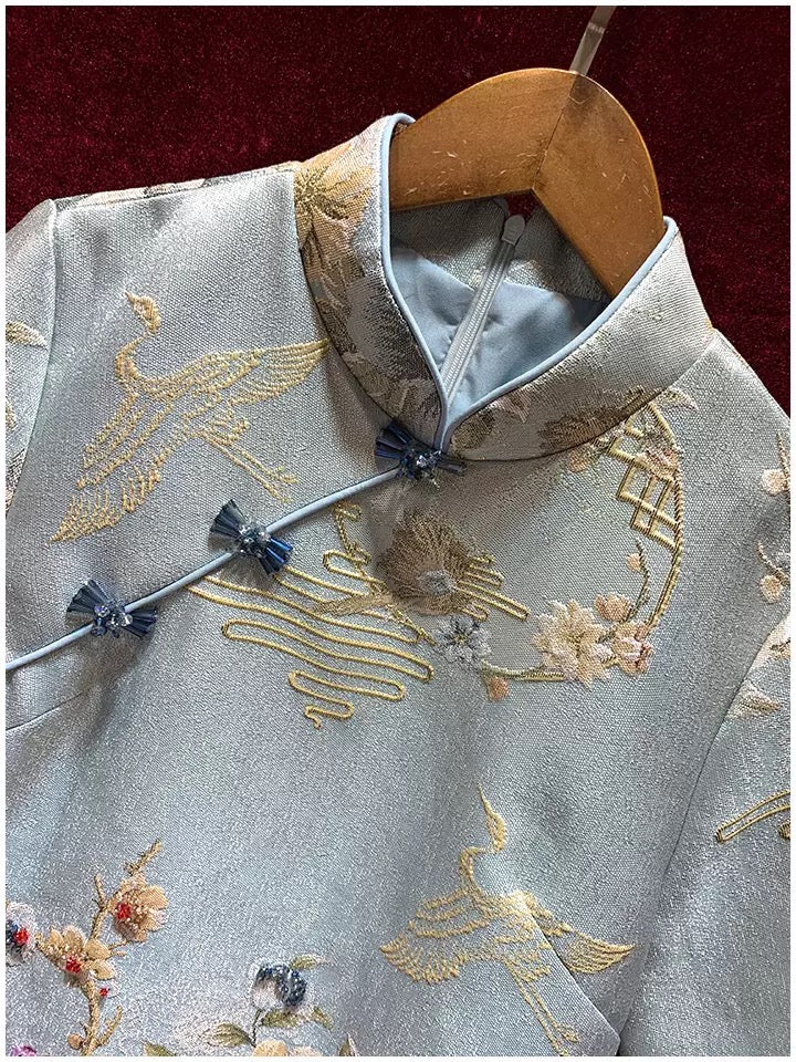 Temperament celebrity heavy industry beaded short-sleeved improved cheongsam dress small young model 2022 new high-end