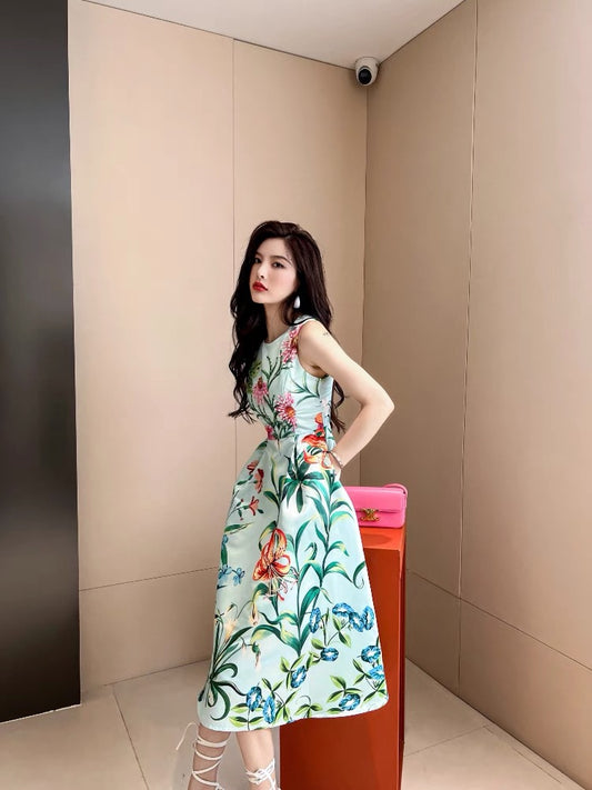 French pinch waist artistic dress women's summer new 2022 high-end light familiar printed diamond-studded skirt 1408