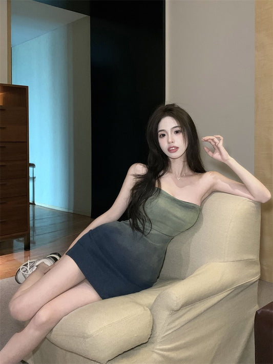 One-shoulder tube top denim dress women's spring 2023 new gradient design sense high waist a-line bag hip skirt