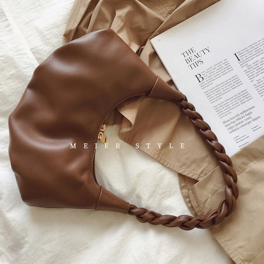 Korean style chic retro foreign style twist shoulder strap armpit bag fold cloud bag crescent moon bag handbag shoulder bag female