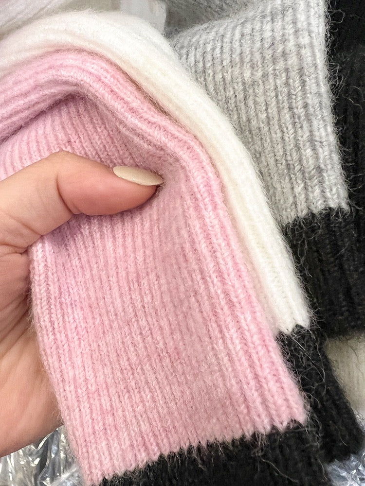 Small fragrant wind bottoming shirt women's autumn and winter sweater with chic short section beautiful top square collar puff sleeve knitted sweater women