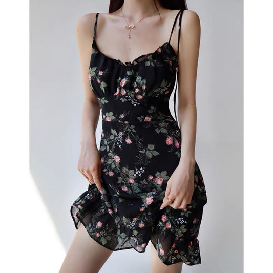 French playful girl V-neck elastic lace floral suspender skirt high waist shows thin legs long drape dress