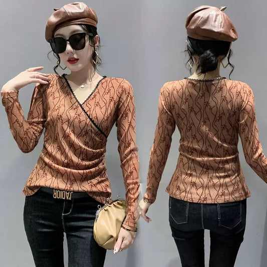 2022 autumn temperament cross V-neck long-sleeved mesh T-shirt women's slim printed top foreign style lace bottoming shirt