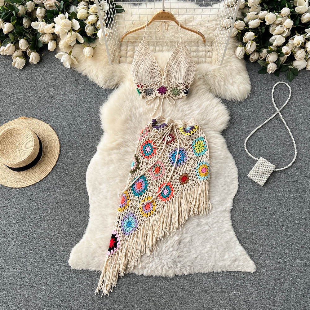 Summer bohemian style knitted hollow hook flower halter neck V-neck tube top + irregular skirt two-piece suit