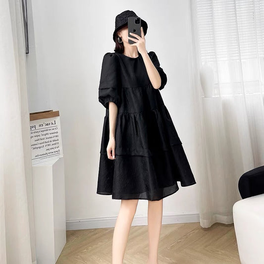 2022 new women's summer solid color simple jacquard puff sleeve dress women's loose and thin high-end little black dress