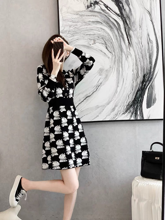 Early autumn fashion knitted long-sleeved dress women's spring and autumn small fragrance high-end French sweater skirt mid-length