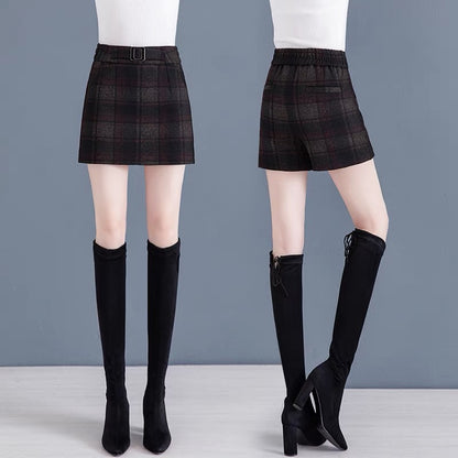 Plaid woolen wide-leg shorts and skirts women's 2022 new autumn high waist and thin outerwear casual boots and pants for winter