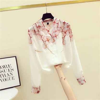 2022 early autumn new style foreign style fashion European goods small shirt women's chiffon all-match design sense temperament V-neck top tide