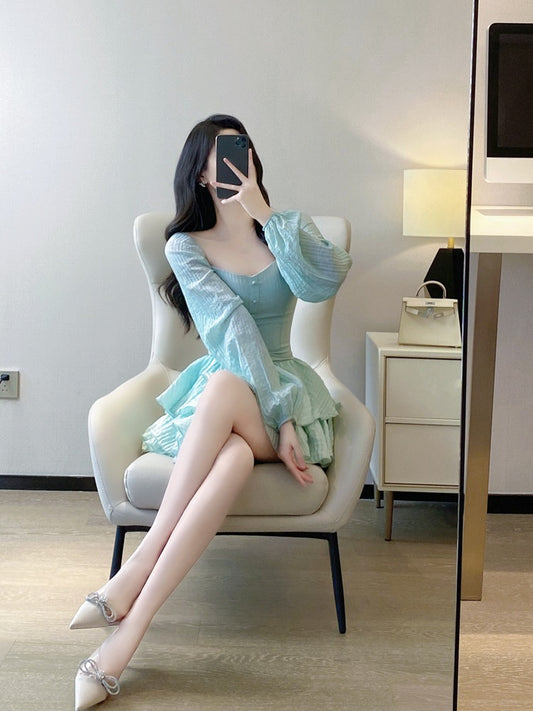 Tea break French style princess tutu skirt 2023 spring and autumn new waist slimming sweet square collar puff sleeve dress female