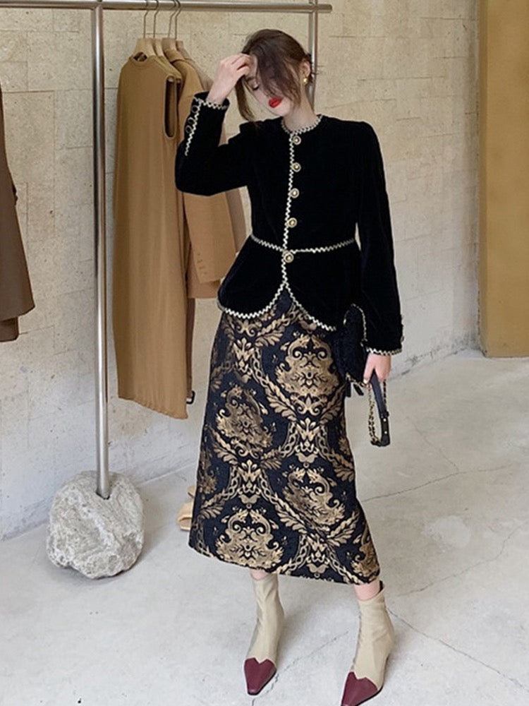 Plus-size women's clothing French retro celebrity velvet jacket Chinese style national style high-end heavy industry embroidery