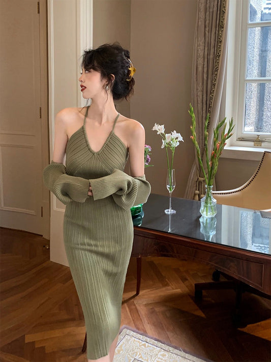 SYT retro femininity loves this knitted suit dress female spring suspender skirt cardigan two-piece set
