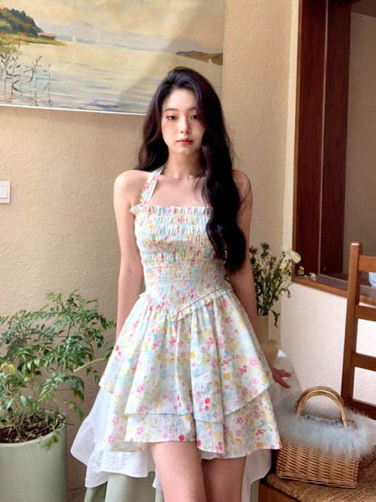 Laid meow 2023 spring and summer new girl floral straps look thin and sweet sleeveless waist summer sexy dress