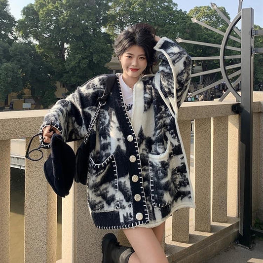 Large size tie-dye sweater cardigan jacket women 2023 spring and autumn thickened retro lazy style v-neck loose knitted top