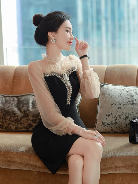 French heavy industry stitching little black dress autumn new 2022 women's skirts, ladies, mesh, diamonds, waist dress 1490