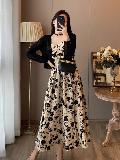 Floral suspender dress female 2022 summer new French retro Hepburn style high-end temperament two-piece suit